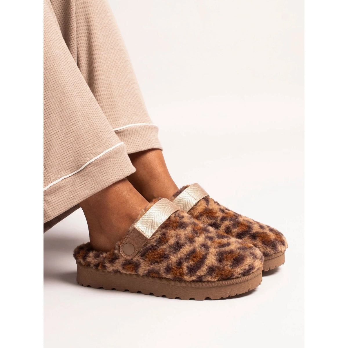Naples Adjustable Strap Slippers