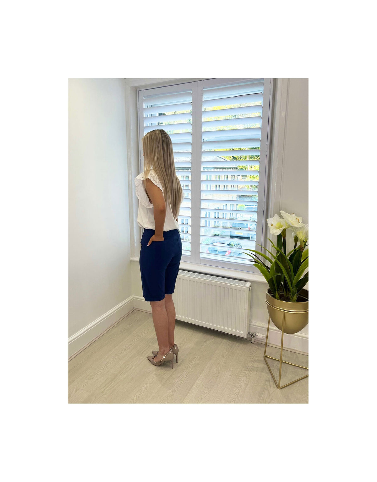 Bella 04 Shorts