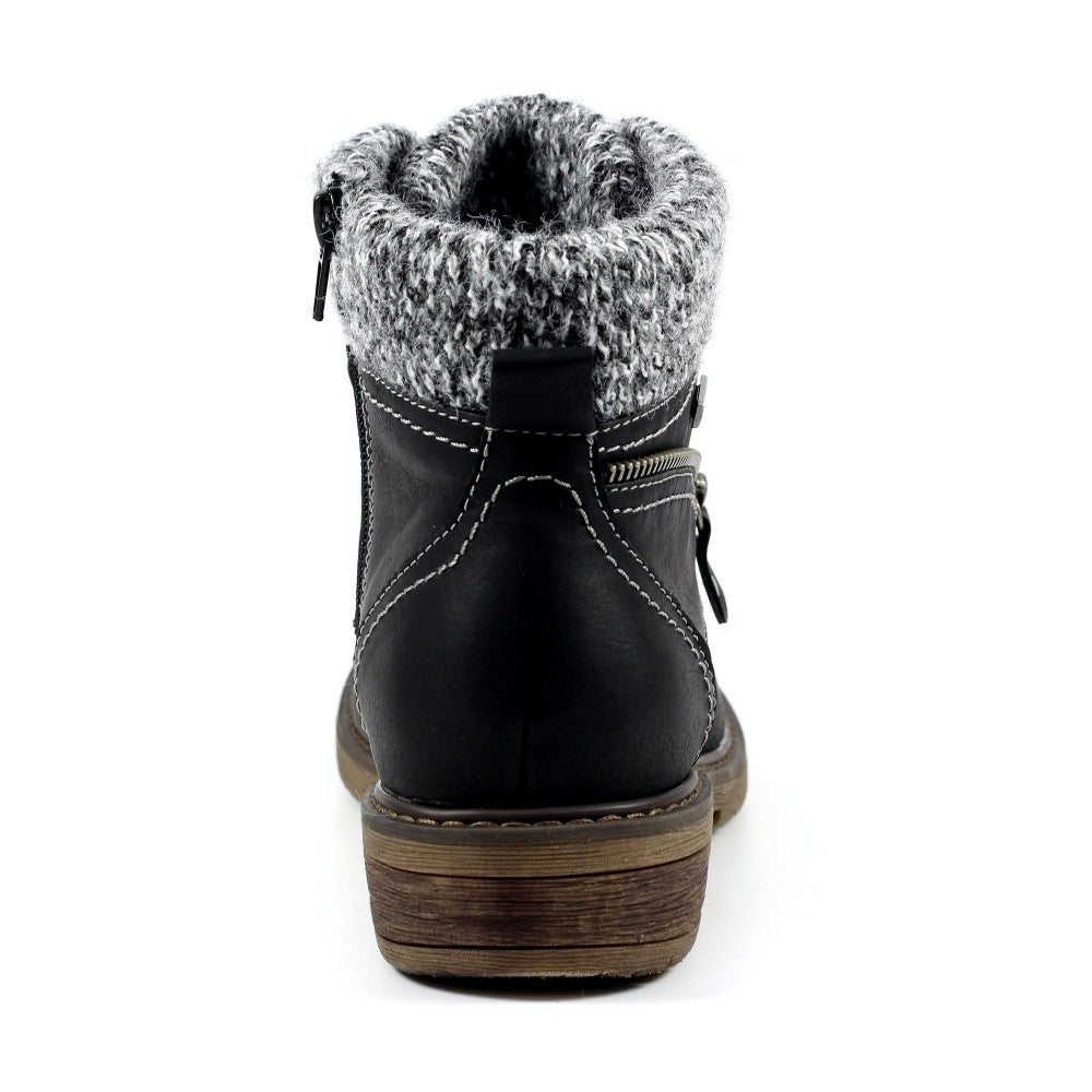 https://dknwnigc18uf4.cloudfront.net/product-media/R3A/1600/1600/benson-iii-black-waterproof-boot-p6197-396493image.jpg