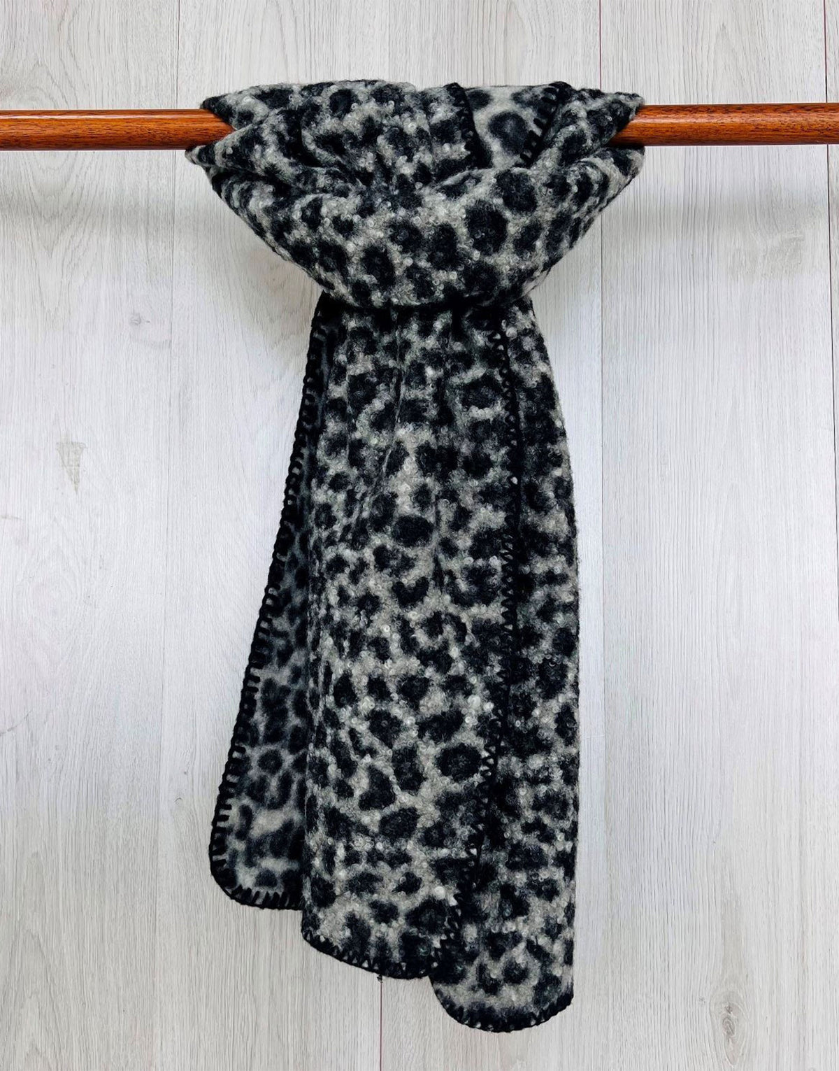 Leopard Boucle Scarf