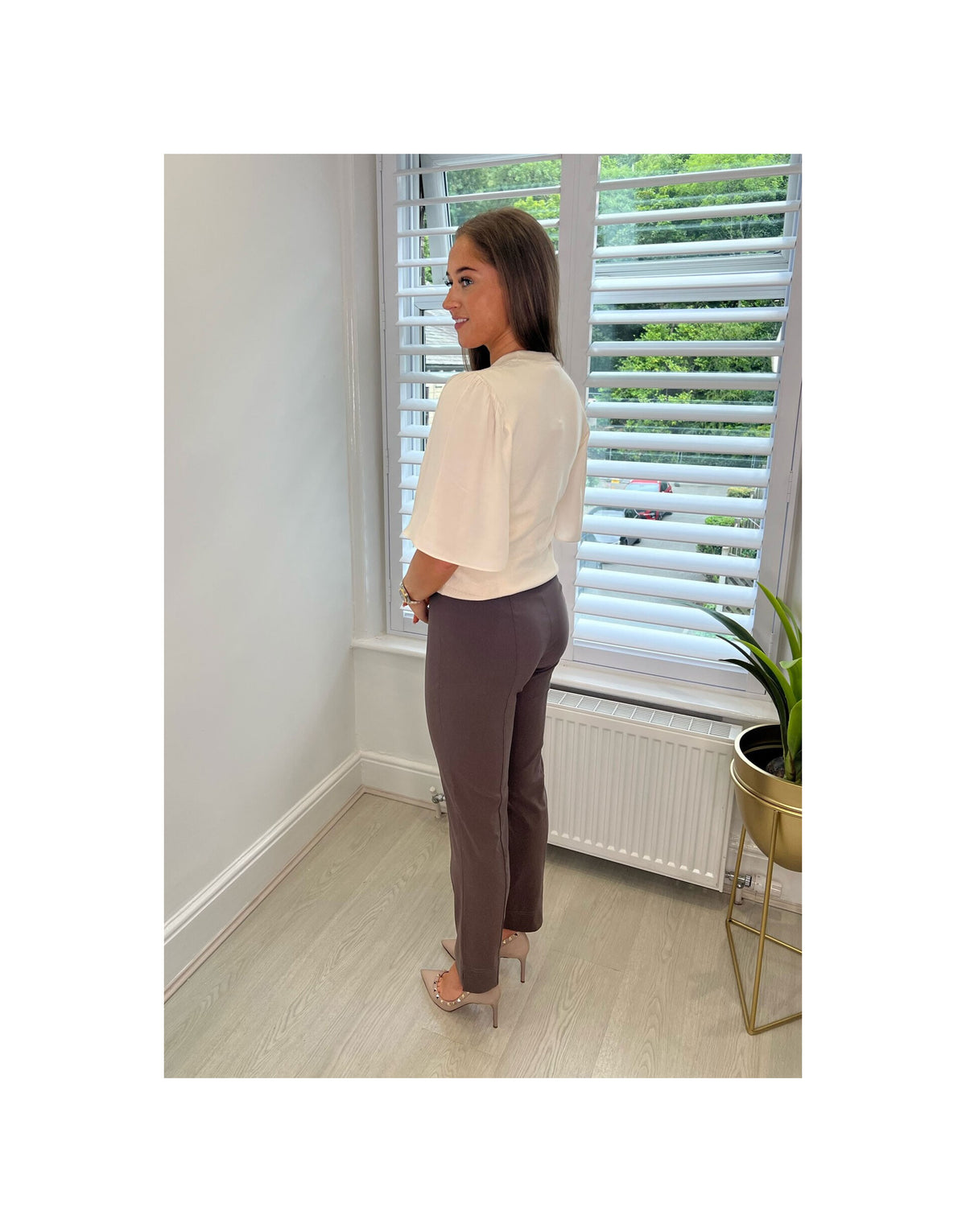 Marie Full Length
