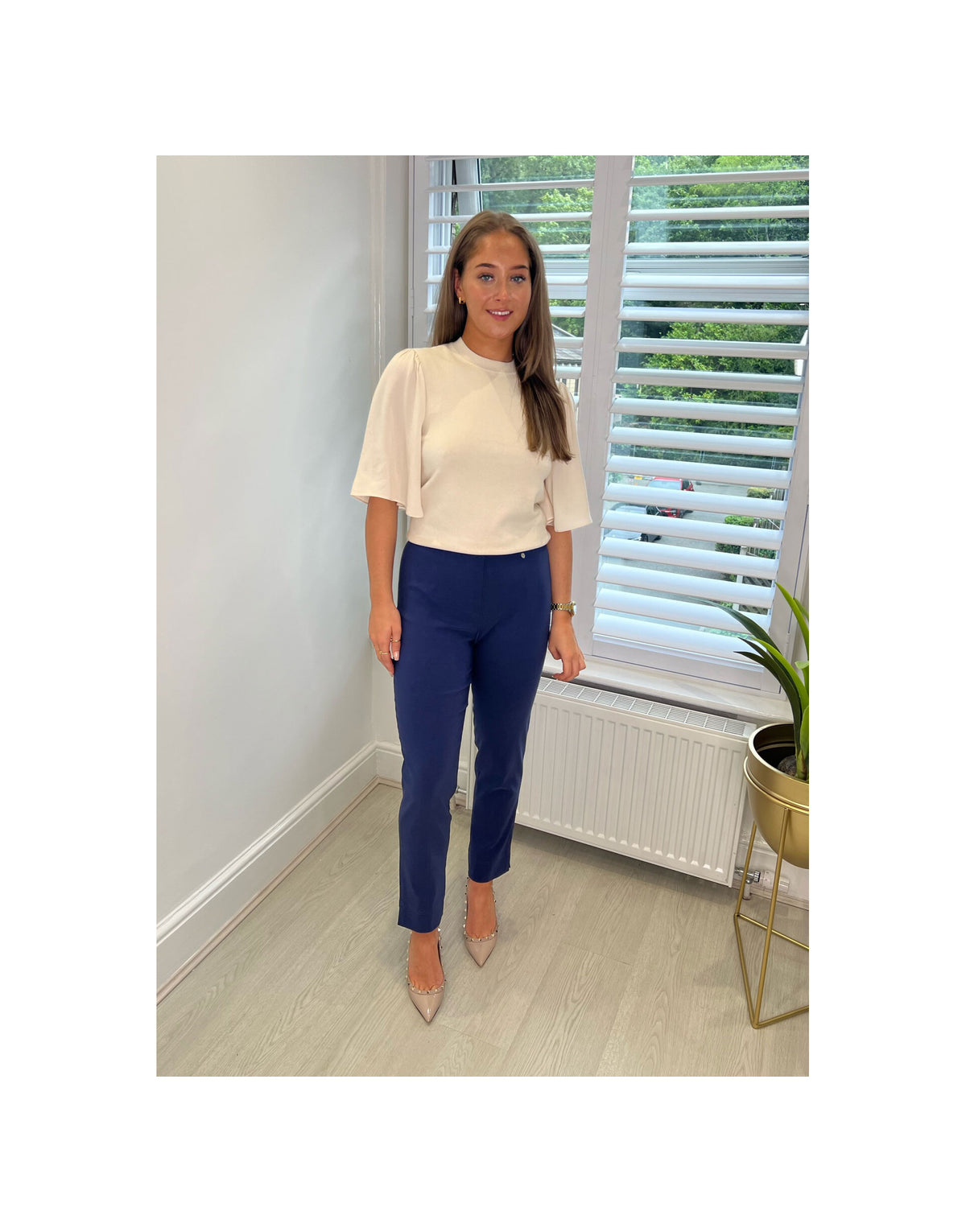 Marie Petite 29" Length