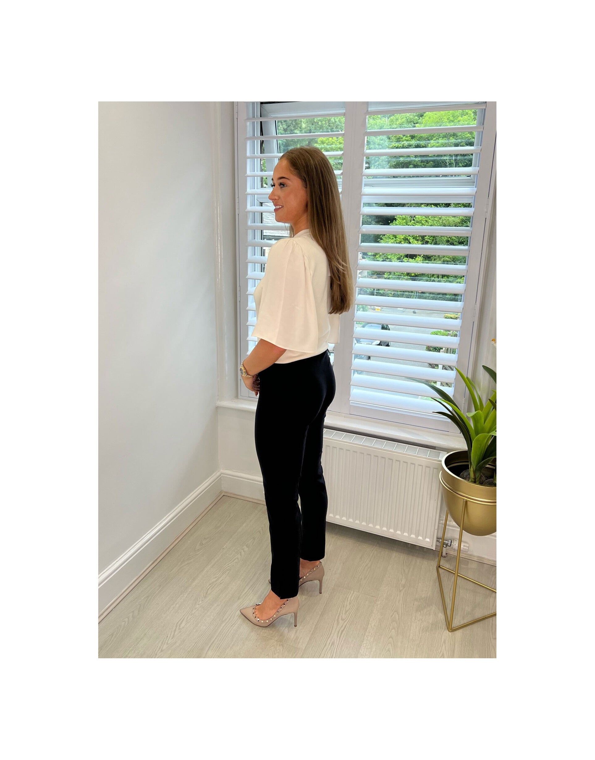 Marie Full Length