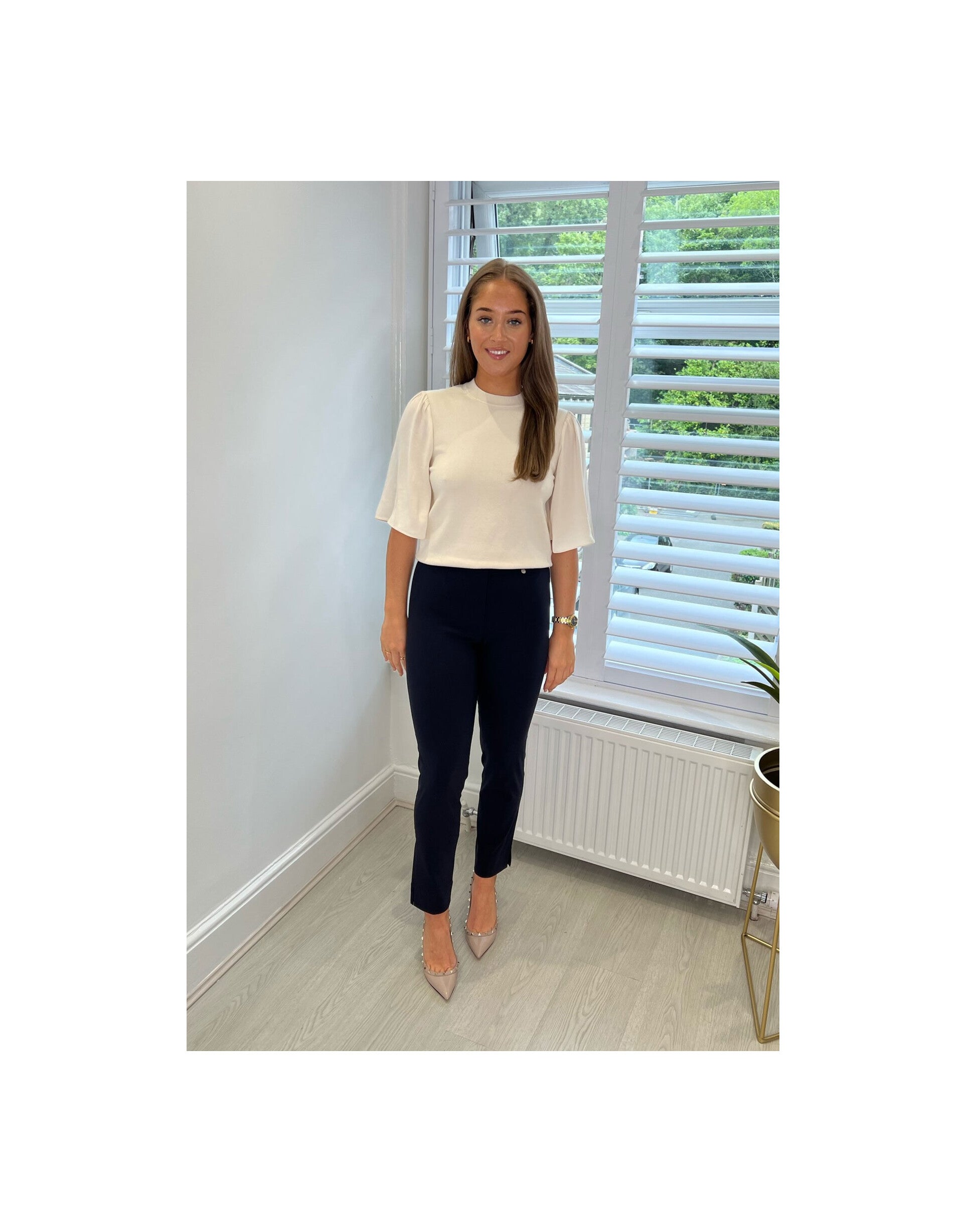 Marie Full Length