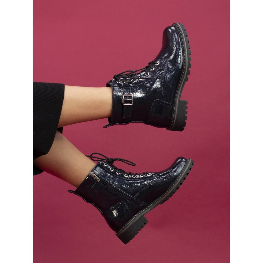 https://dknwnigc18uf4.cloudfront.net/product-media/QTS/1600/1600/parlour-navy-patent-ankle-boot-p6950-394845image.jpg