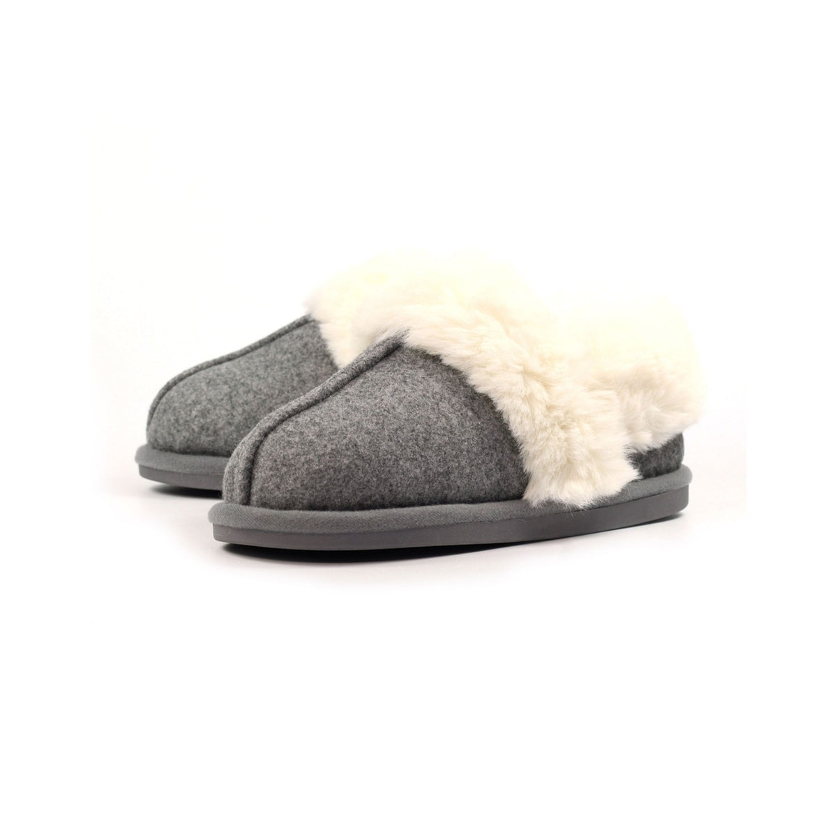 https://dknwnigc18uf4.cloudfront.net/product-media/TK3/1600/1600/ember-d-grey-1.jpg