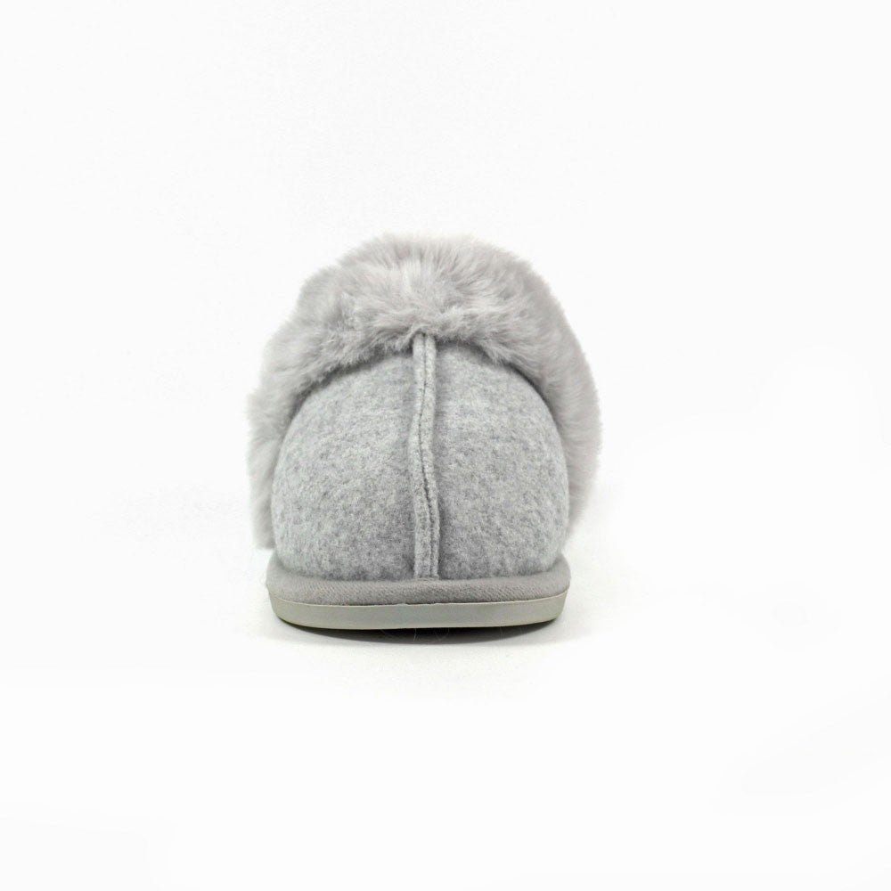https://dknwnigc18uf4.cloudfront.net/product-media/QN2/1600/1600/ember-ii-grey-slipper-p6910-392233image.jpg