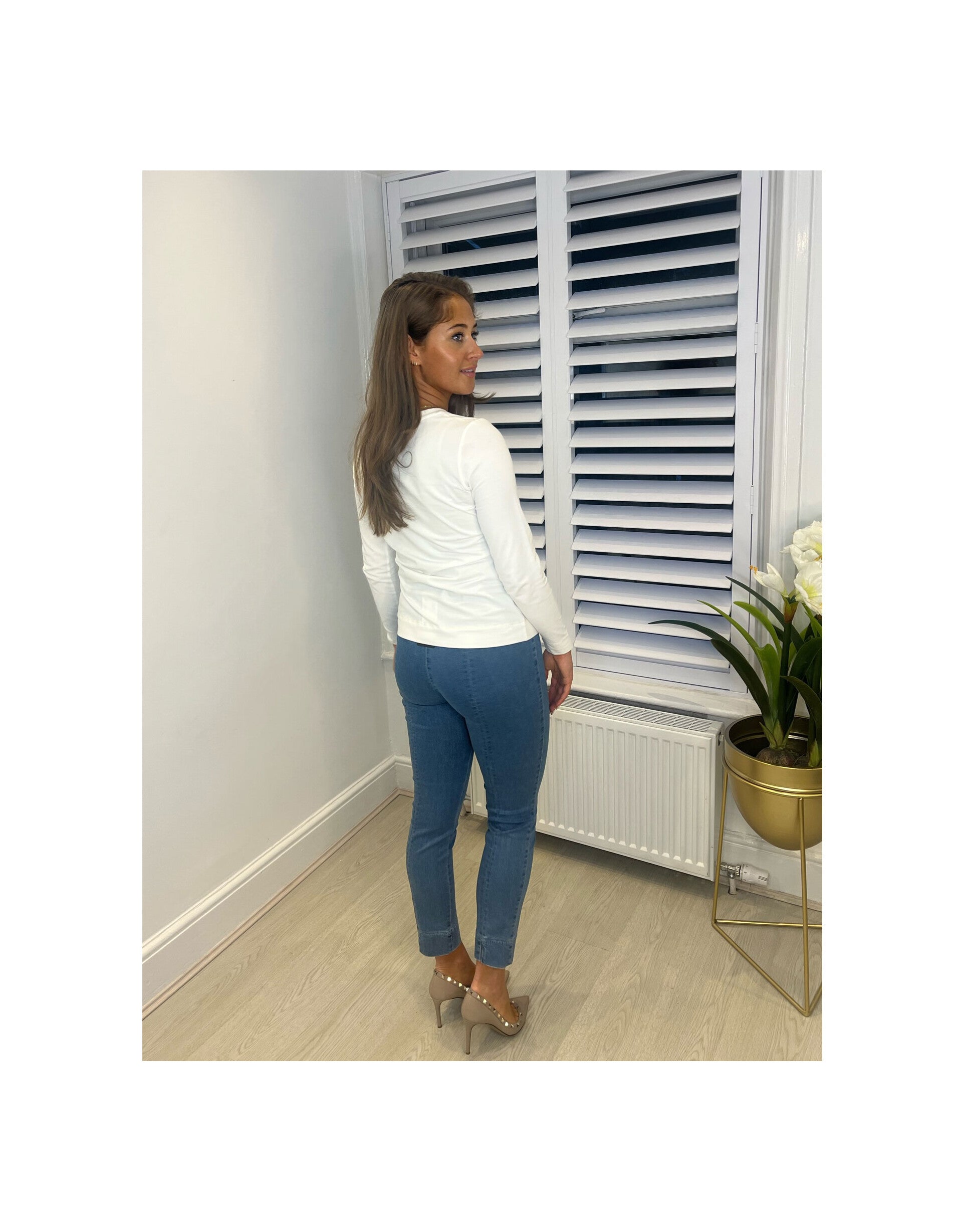 Rose 09 (7/8) Denim Ankle Grazer