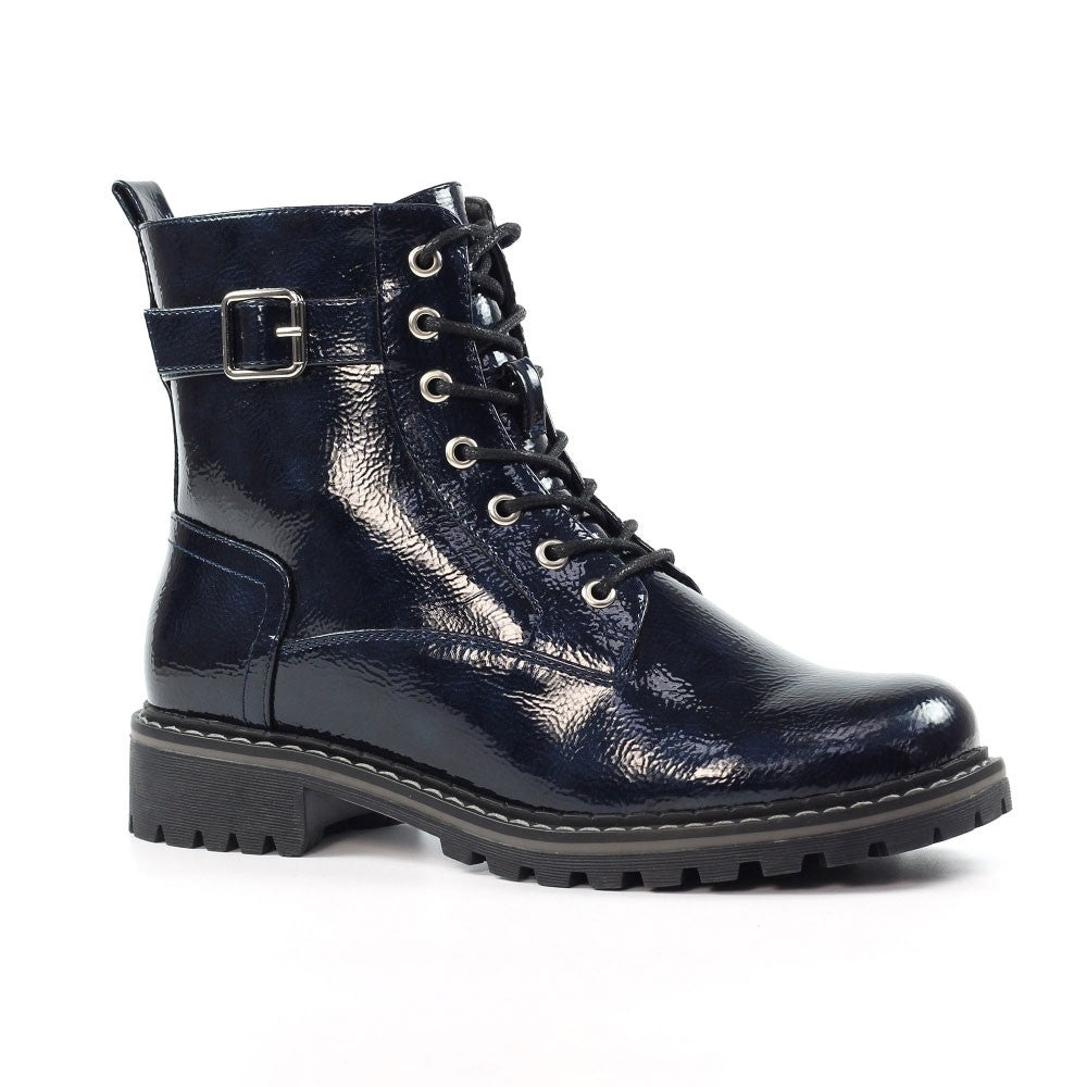 https://dknwnigc18uf4.cloudfront.net/product-media/QTU/1600/1600/parlour-navy-patent-ankle-boot-p6950-394665image.jpg